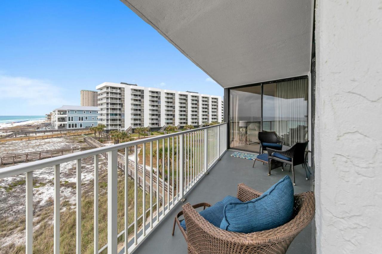 Mainsail 131 - Beachfront 2Br With Free Seasonal Beach Service Destin Bagian luar foto