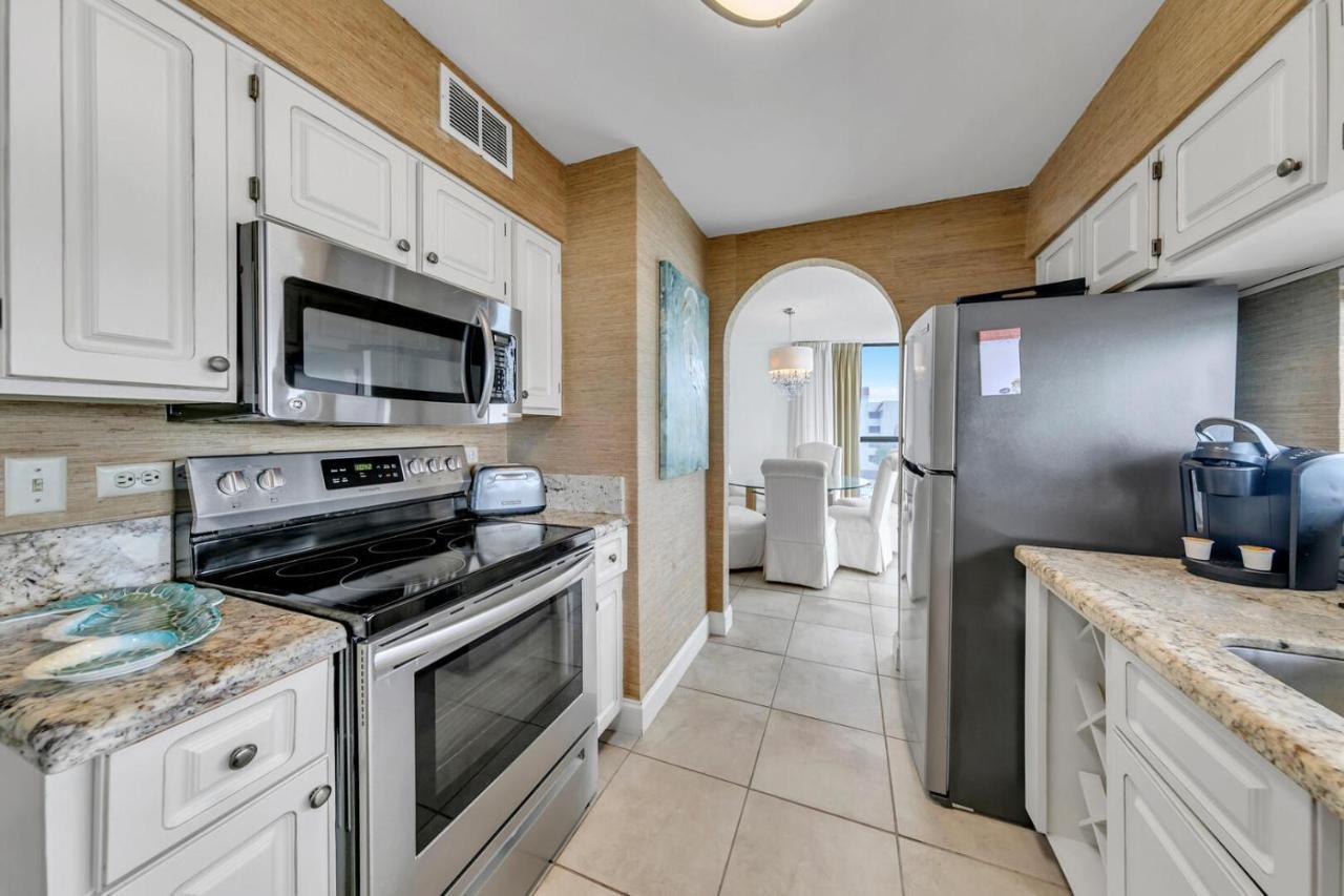 Mainsail 131 - Beachfront 2Br With Free Seasonal Beach Service Destin Bagian luar foto